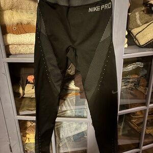Nike Pro Black Performance Leggings